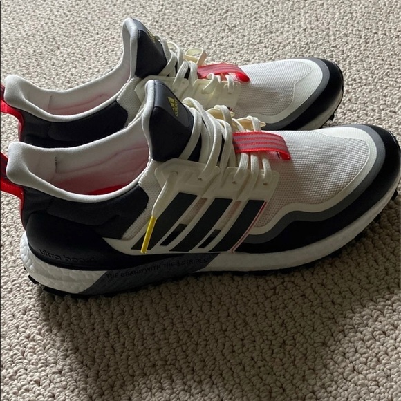 Off white Adidas All-terrain ultra boost main image 4